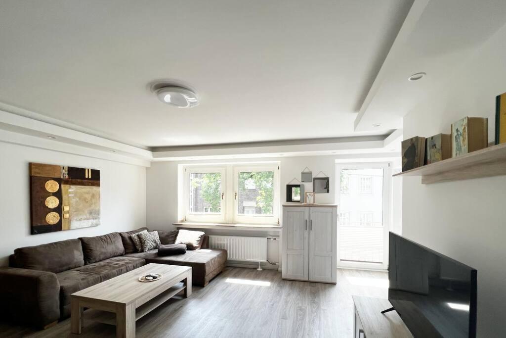 Beste Lage - Altstadt City - 1,5 Zimmer * Dusseldorf